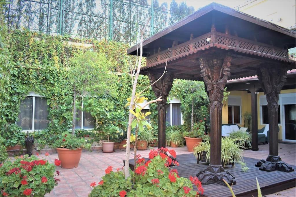 Casa Con Terrazas Leilighet Zaragoza Eksteriør bilde