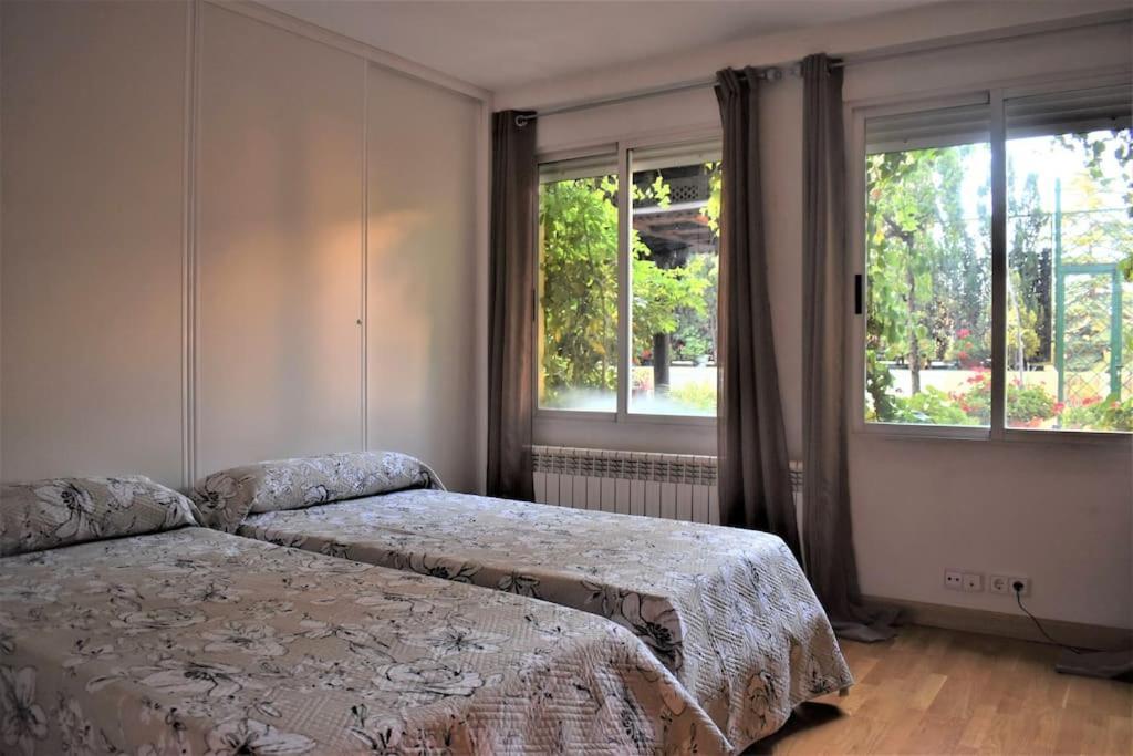 Casa Con Terrazas Leilighet Zaragoza Eksteriør bilde